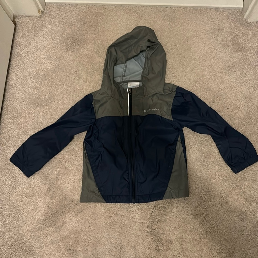 Columbia rain jacket